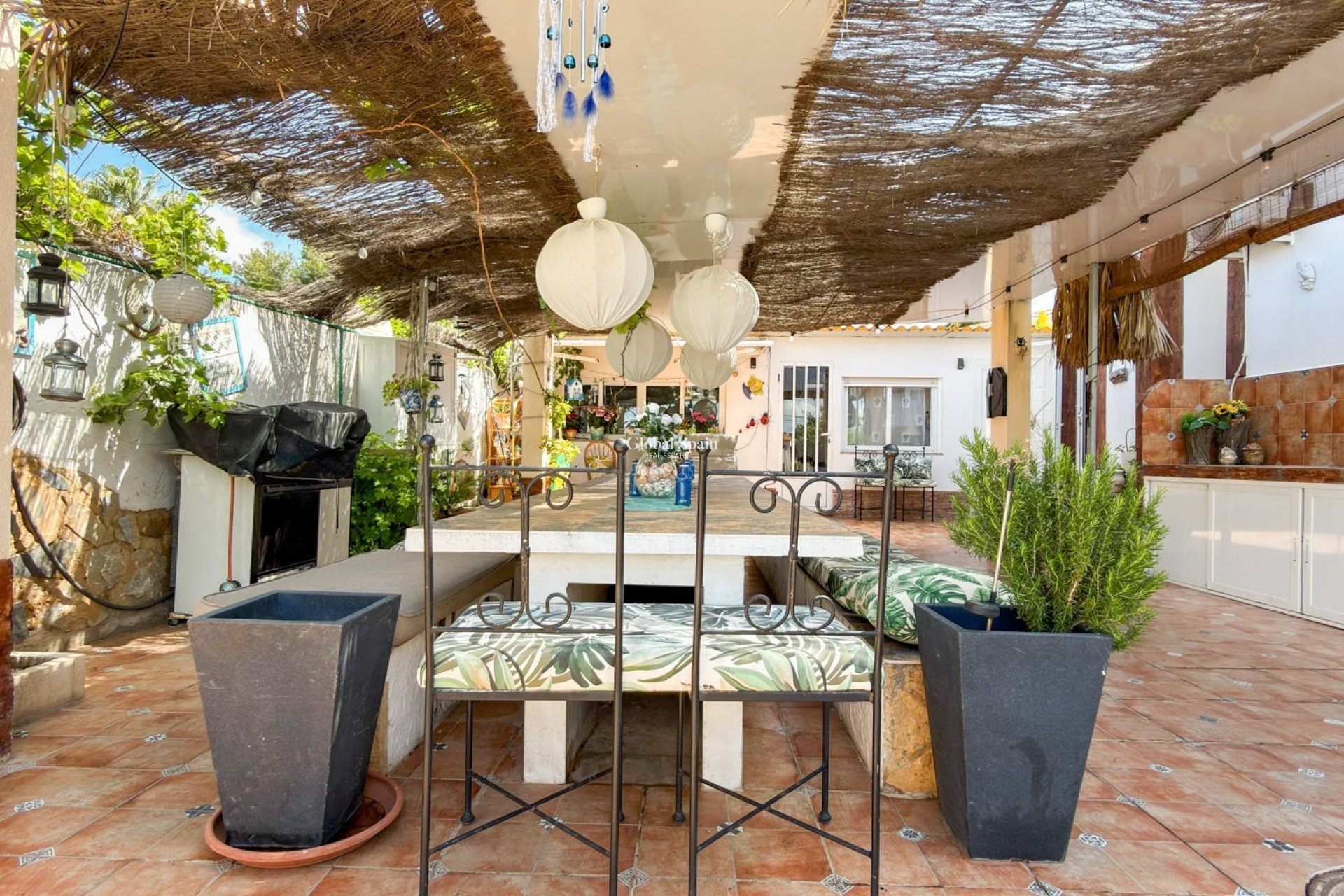 Wederverkoop - VILLA -
CIUDAD QUESADA