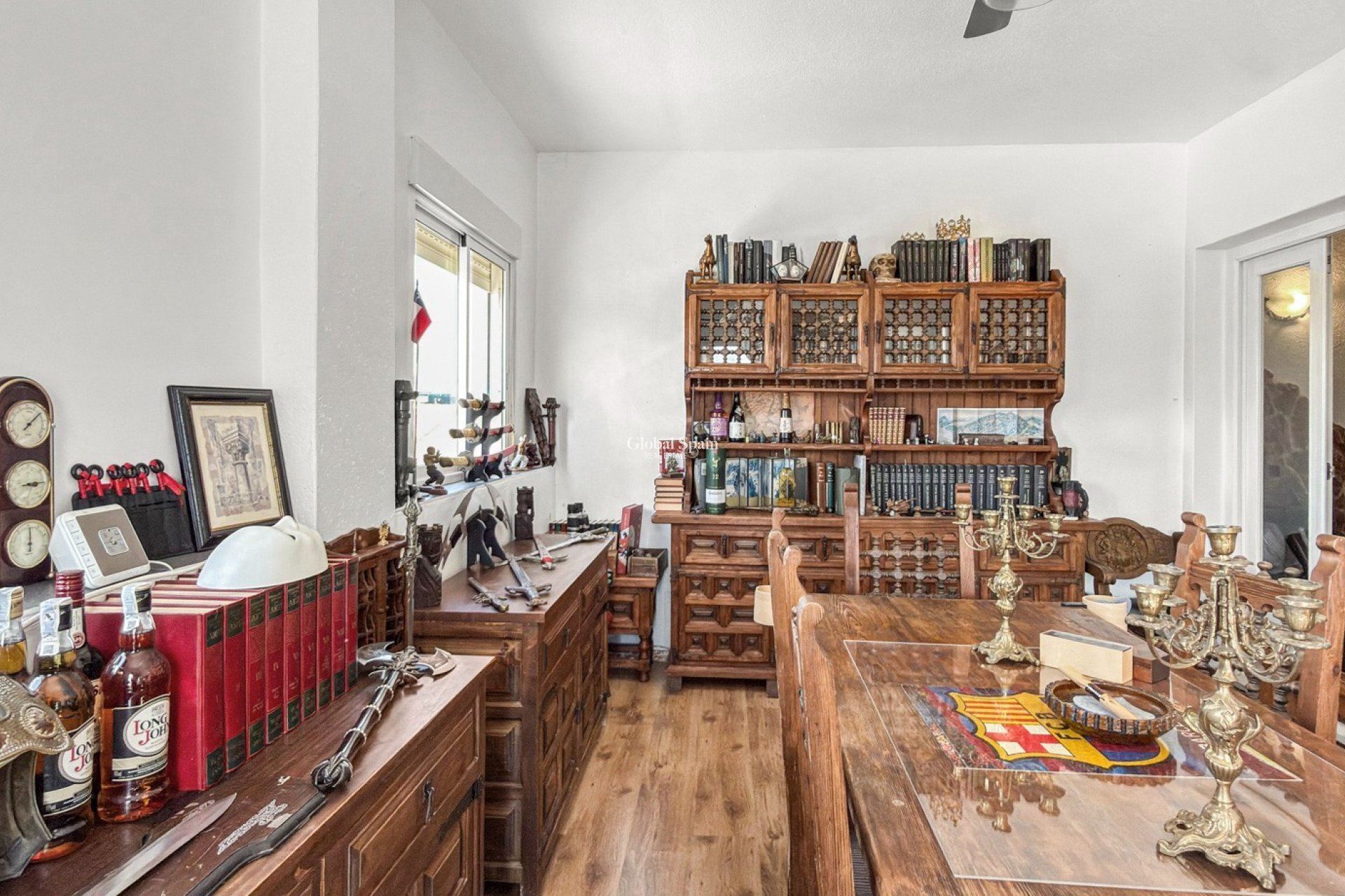 Wederverkoop - VILLA -
CIUDAD QUESADA