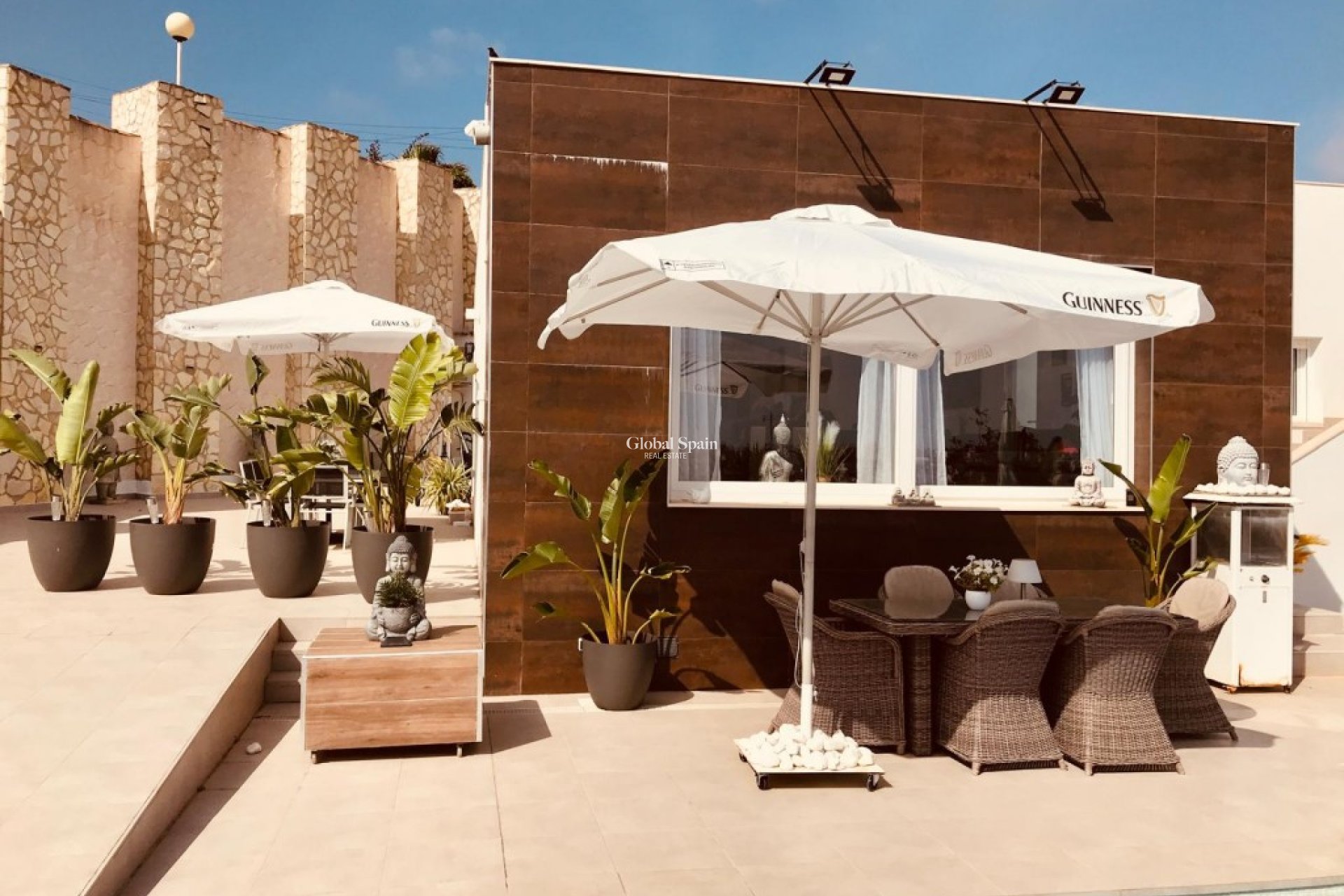 Wederverkoop - VILLA -
CIUDAD QUESADA