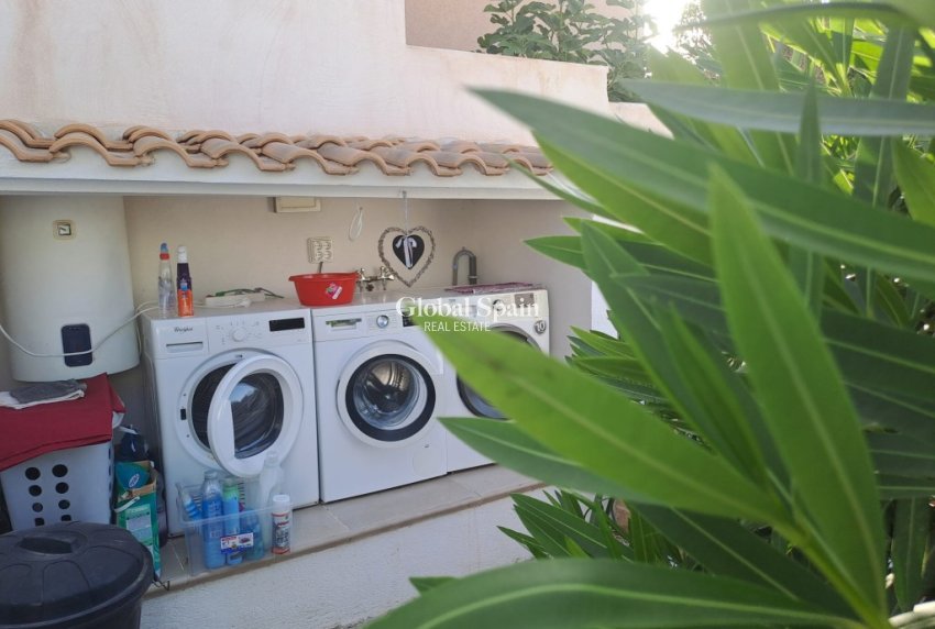 Wederverkoop - VILLA -
CIUDAD QUESADA