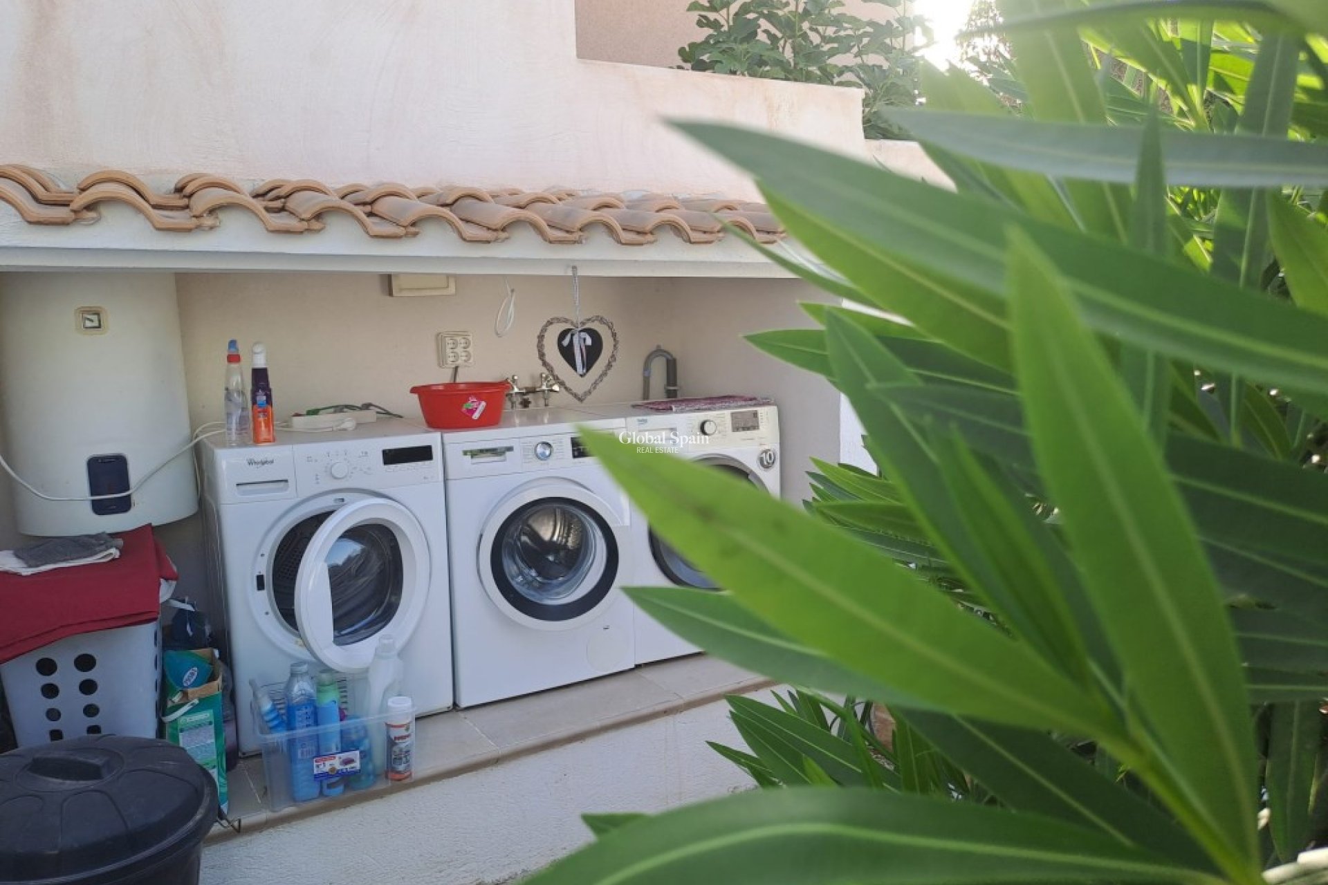 Wederverkoop - VILLA -
CIUDAD QUESADA