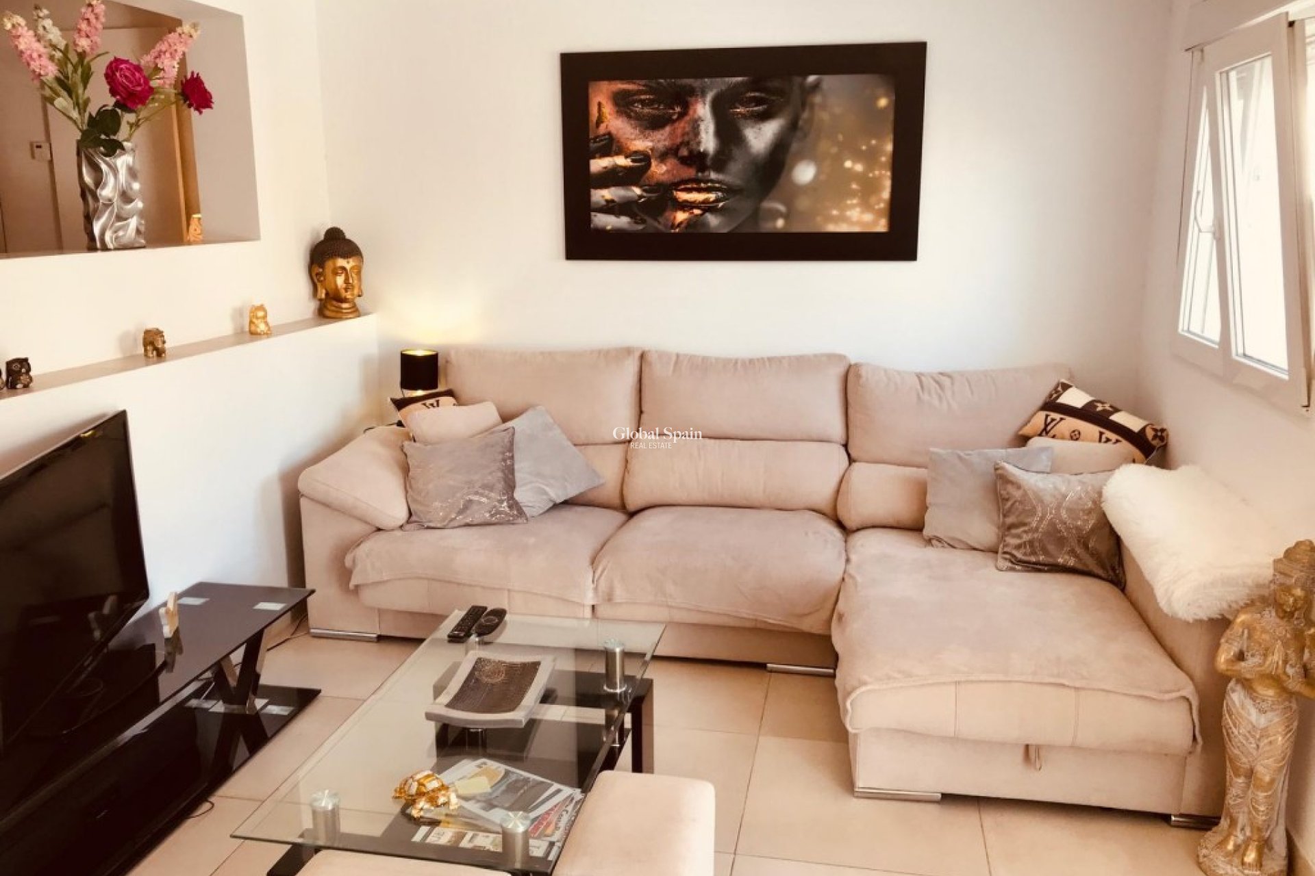 Wederverkoop - VILLA -
CIUDAD QUESADA