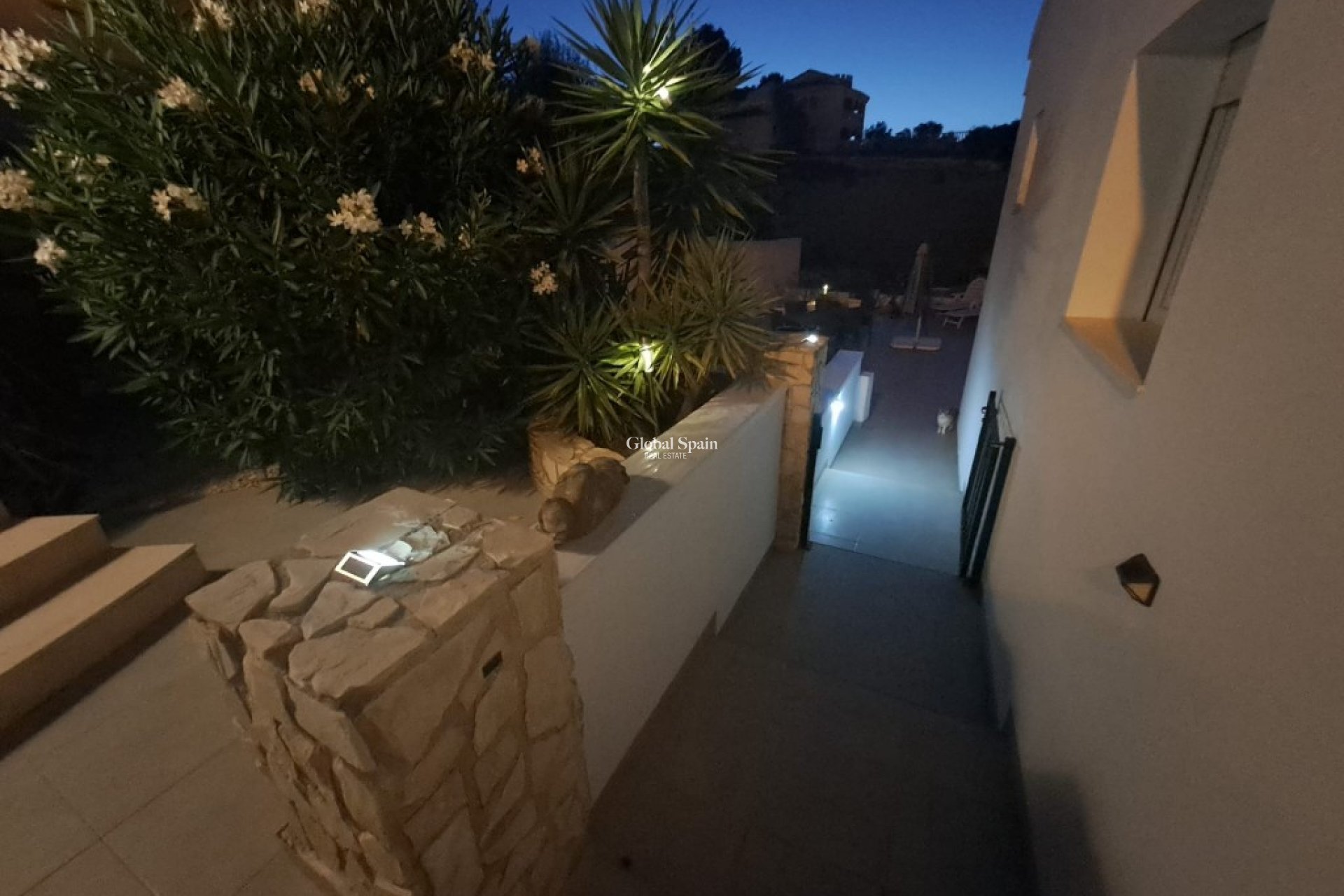 Wederverkoop - VILLA -
CIUDAD QUESADA