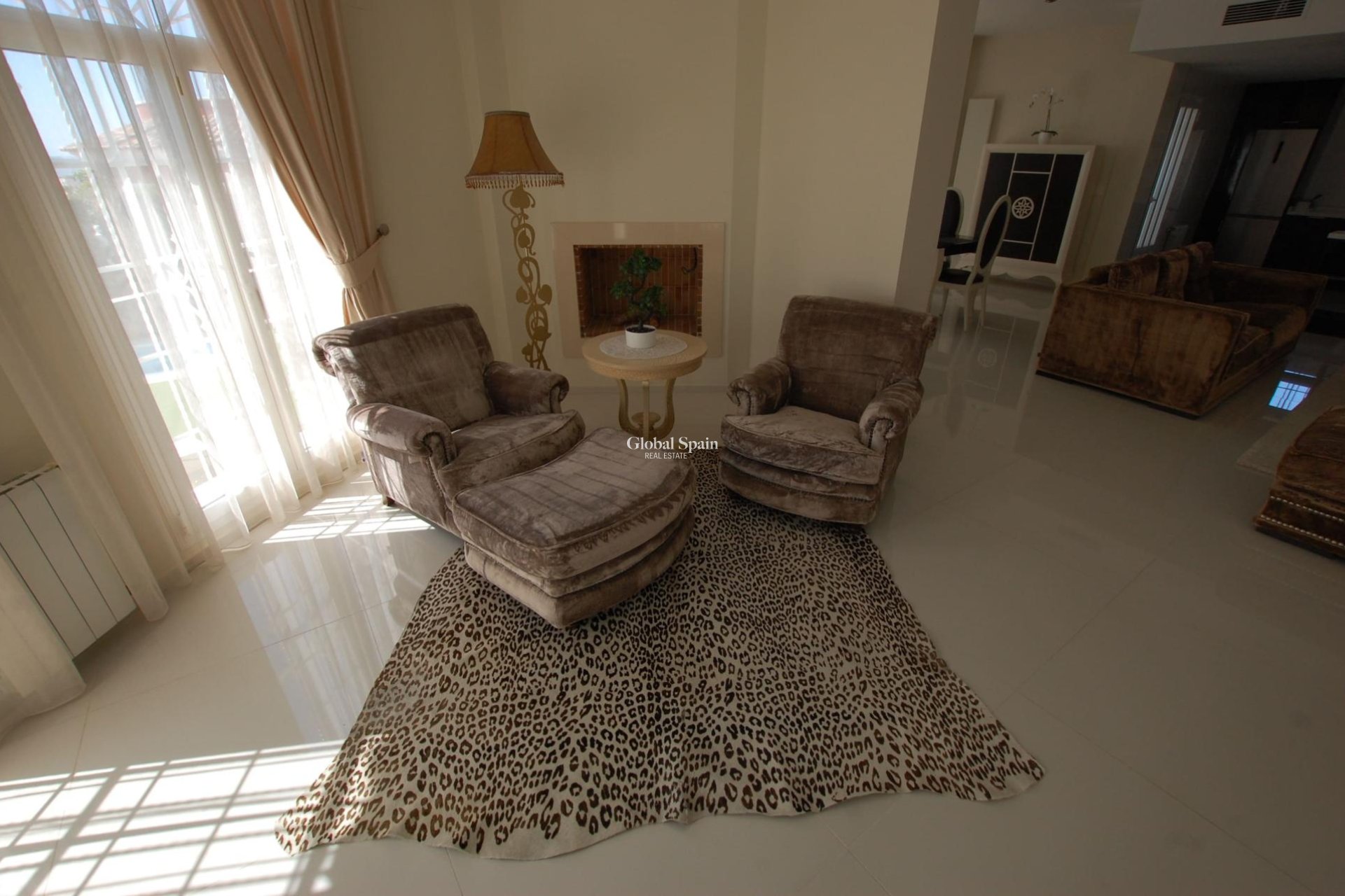 Wederverkoop - VILLA -
CIUDAD QUESADA