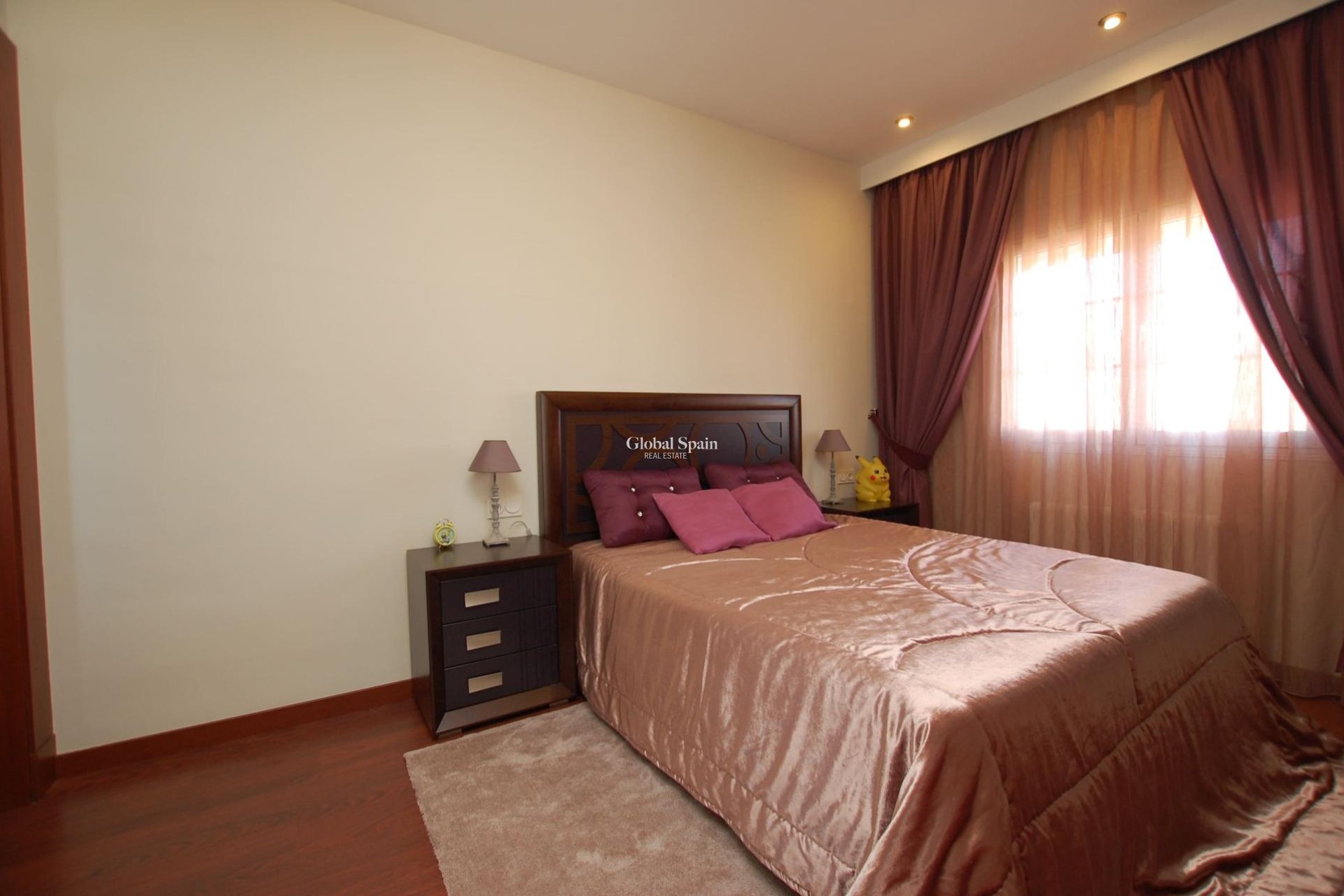 Wederverkoop - VILLA -
CIUDAD QUESADA