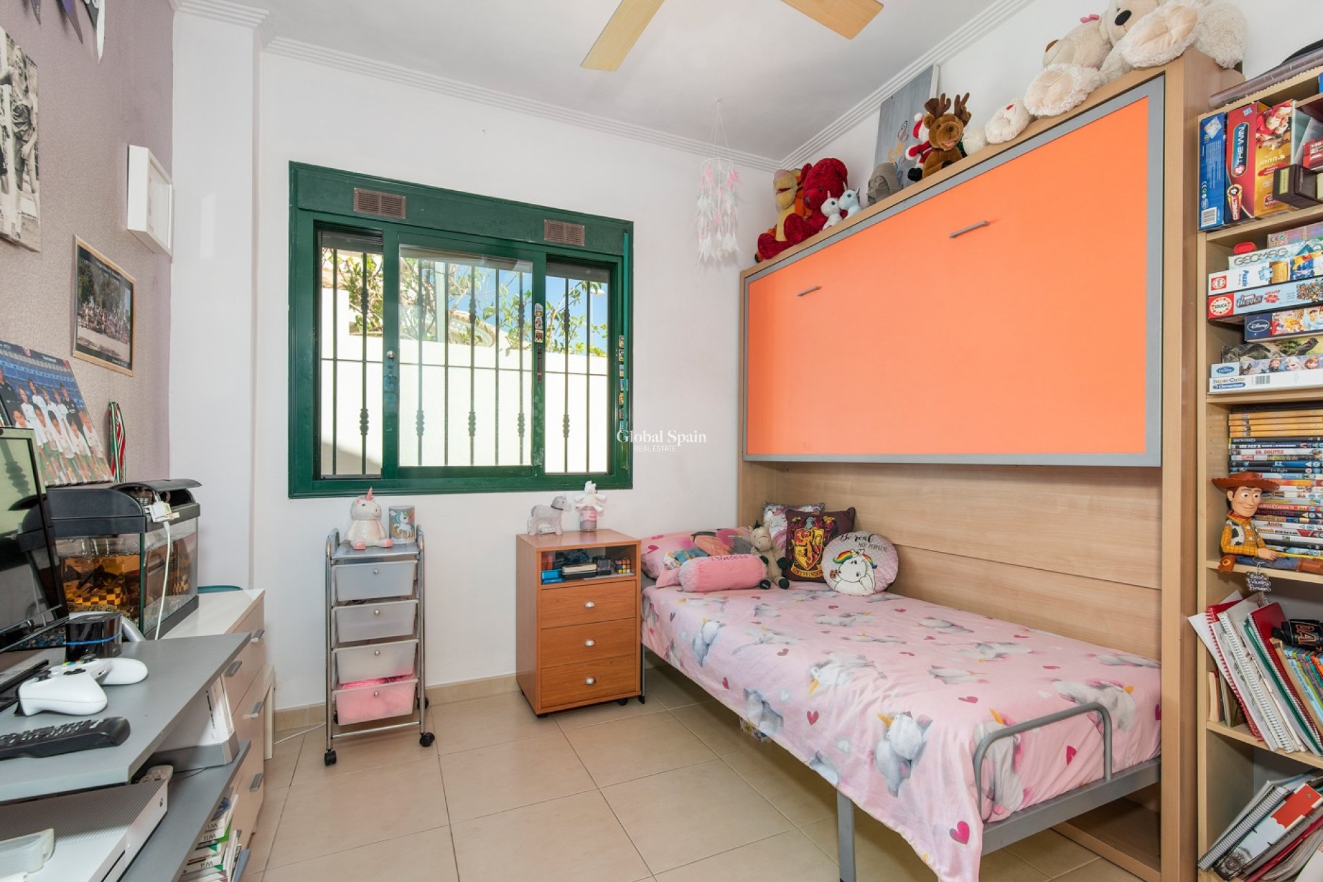 Wederverkoop - VILLA -
CIUDAD QUESADA
