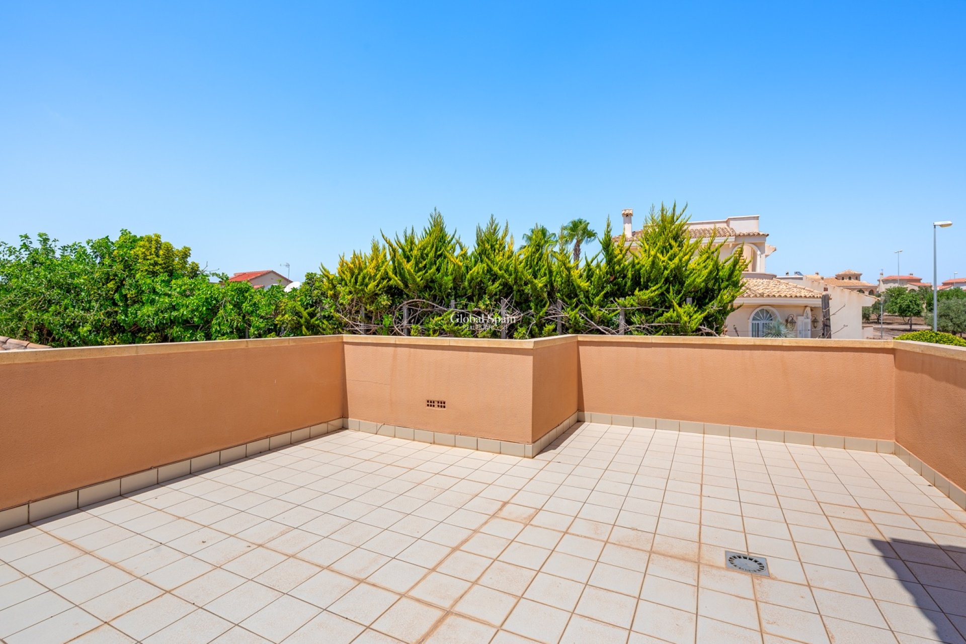 Wederverkoop - VILLA -
CIUDAD QUESADA