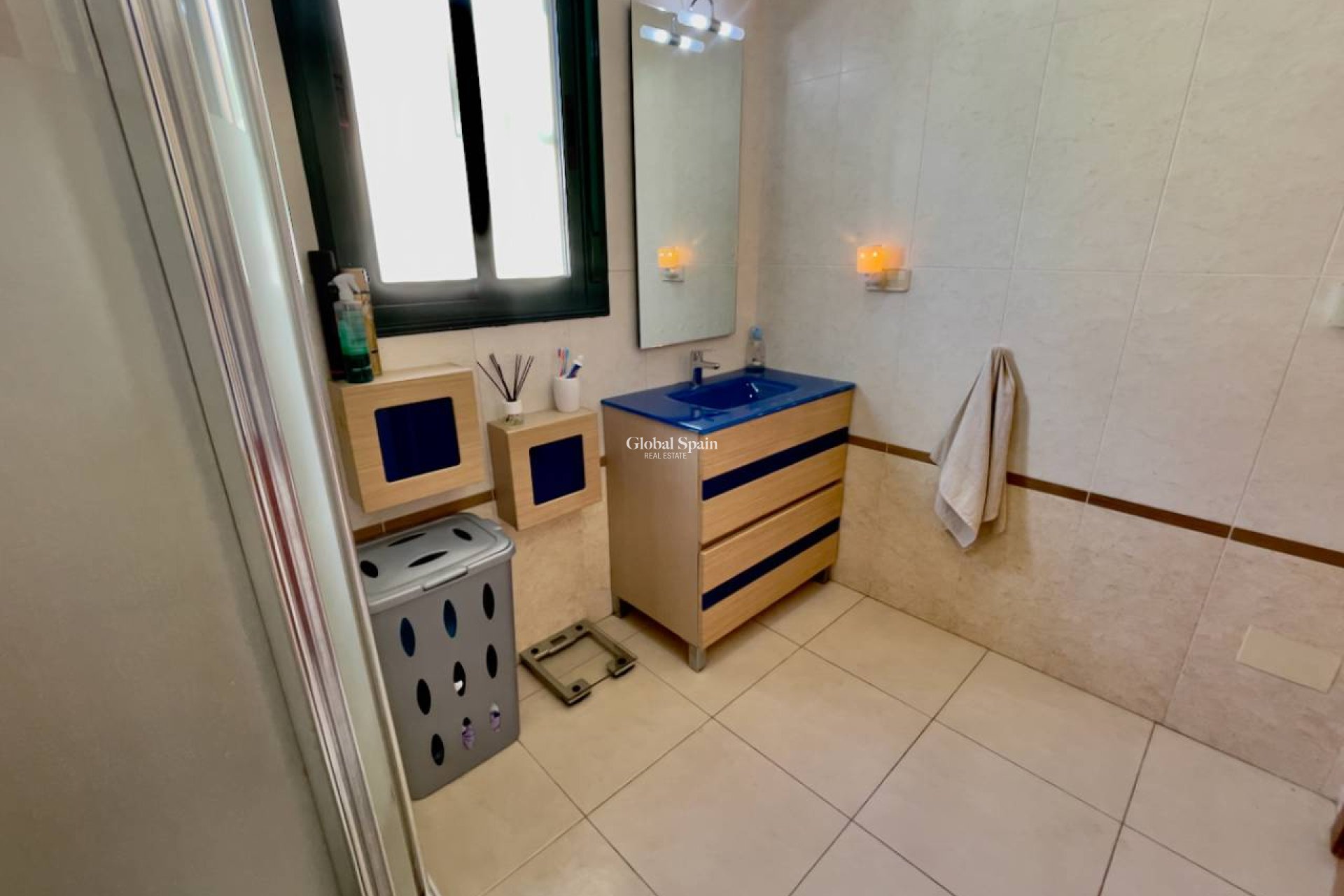 Wederverkoop - VILLA -
CIUDAD QUESADA