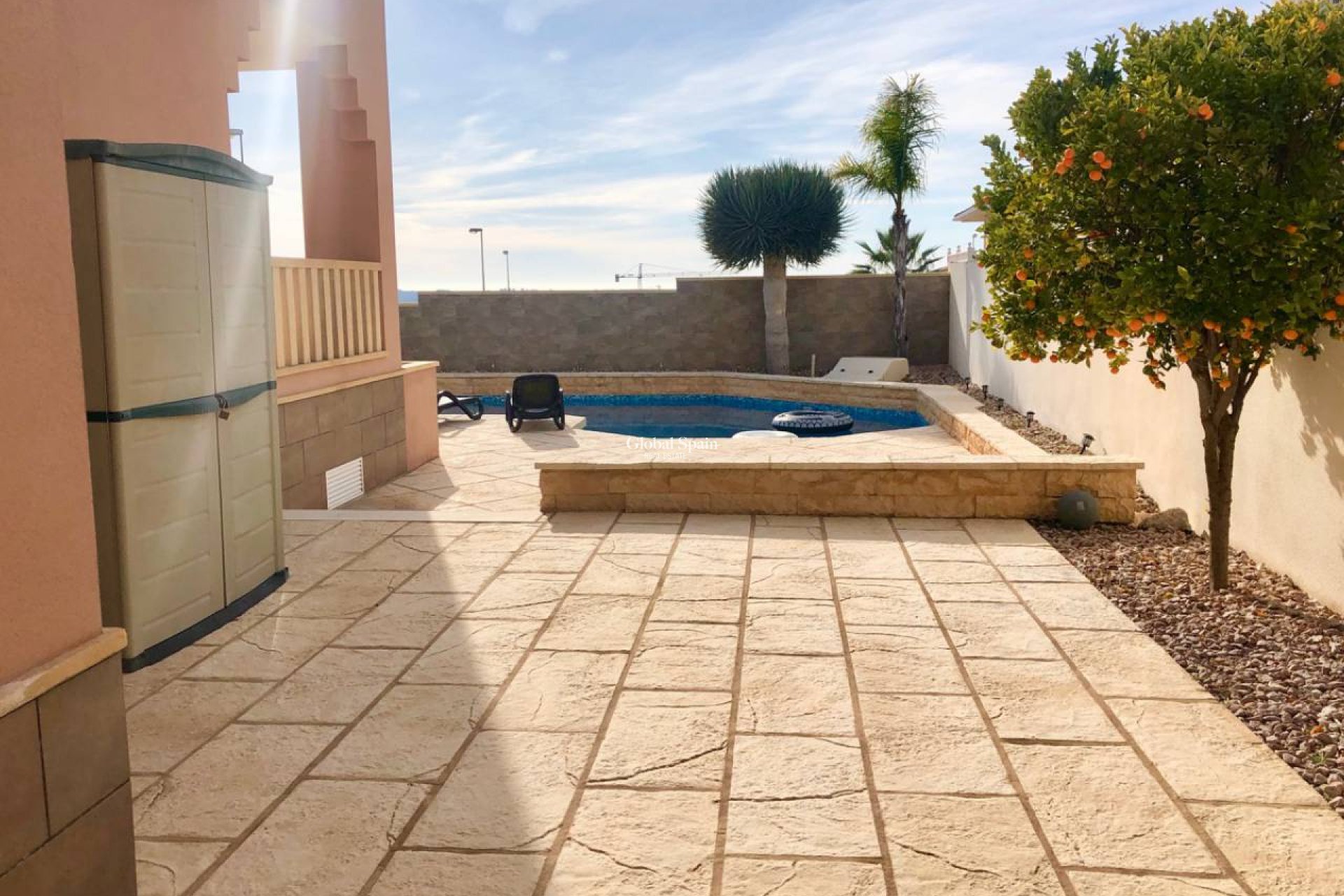 Wederverkoop - VILLA -
CIUDAD QUESADA