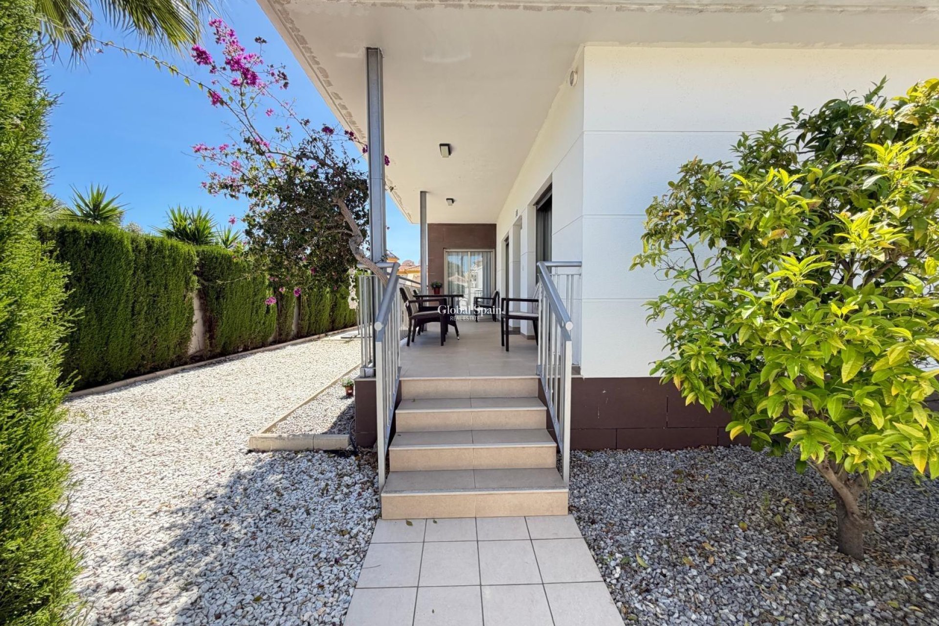 Wederverkoop - VILLA -
CIUDAD QUESADA
