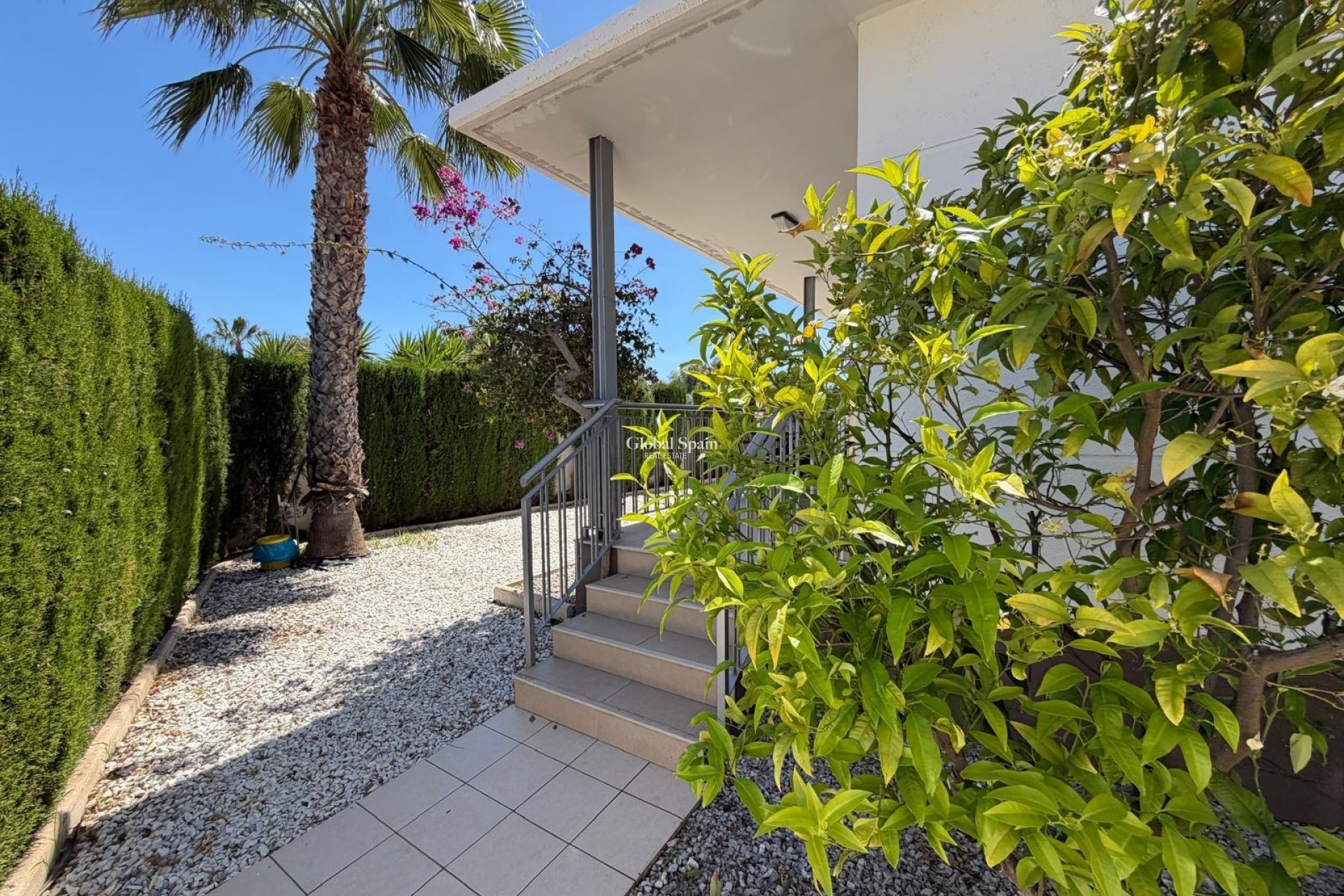 Wederverkoop - VILLA -
CIUDAD QUESADA