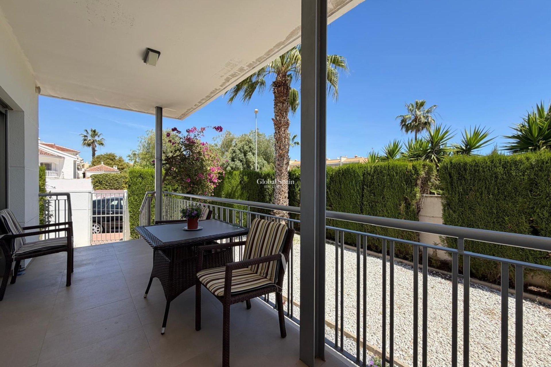 Wederverkoop - VILLA -
CIUDAD QUESADA
