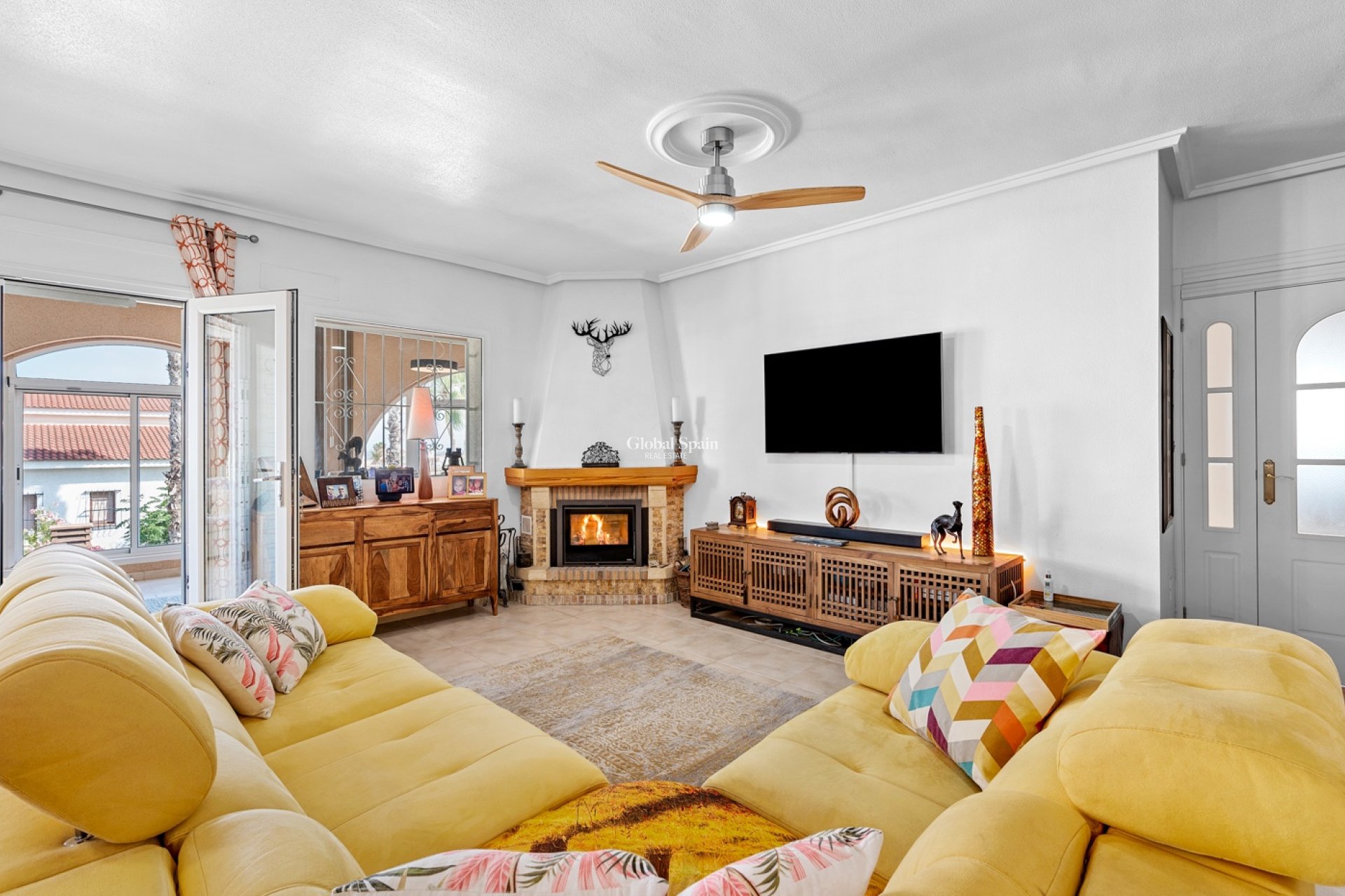 Wederverkoop - Villa -
CIUDAD QUESADA