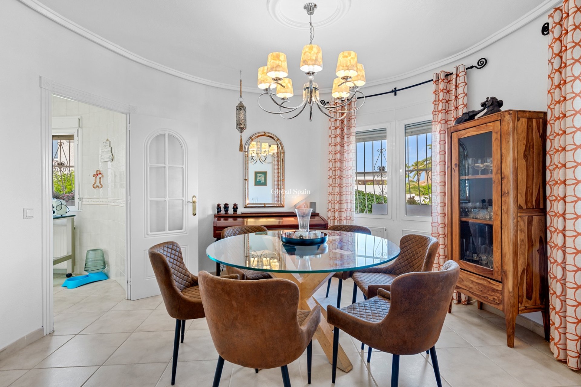 Wederverkoop - Villa -
CIUDAD QUESADA