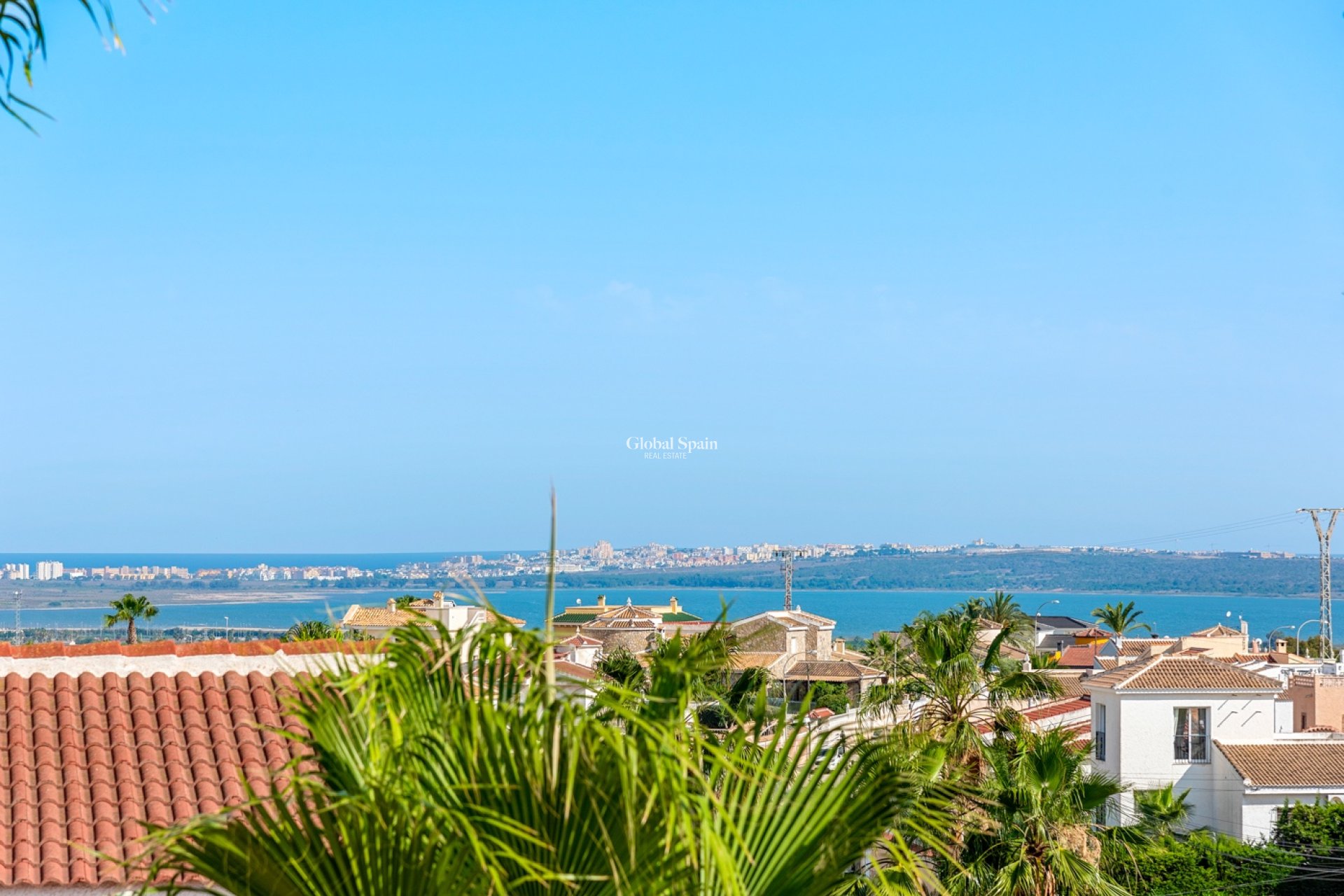 Wederverkoop - Villa -
CIUDAD QUESADA