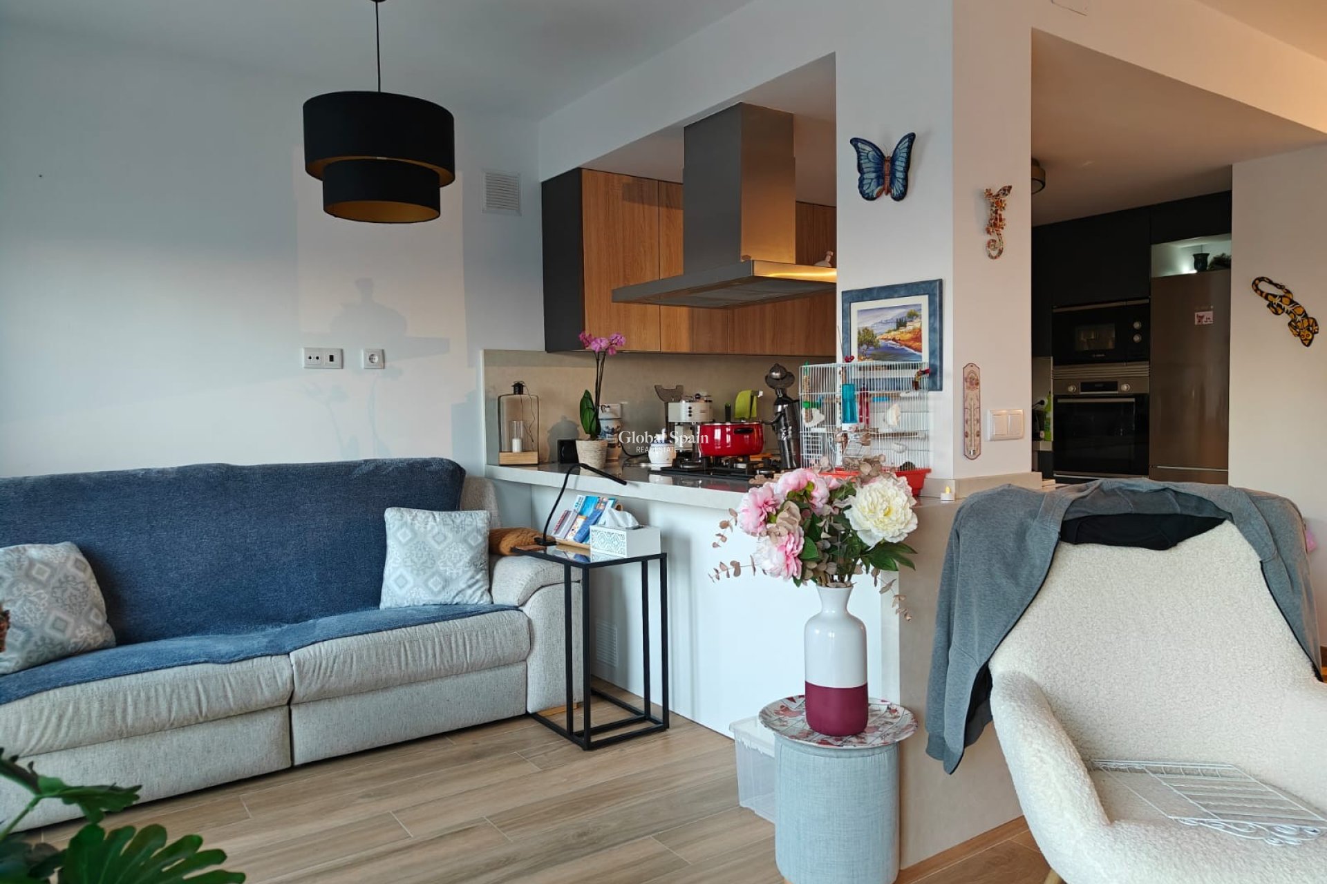 Wederverkoop - VILLA -
COX - Cox