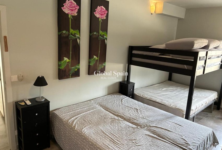 Wederverkoop - VILLA -
CREVILLENTE - Costa Blanca