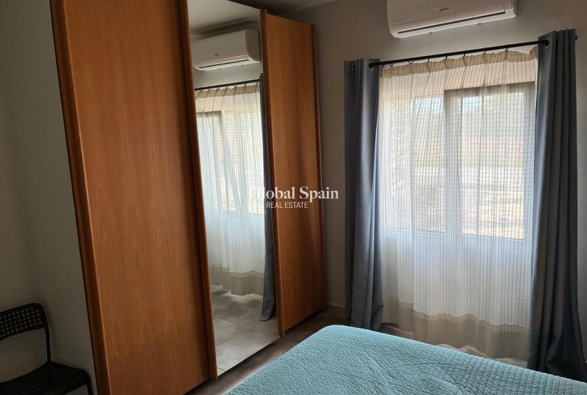 Wederverkoop - VILLA -
CREVILLENTE - Costa Blanca