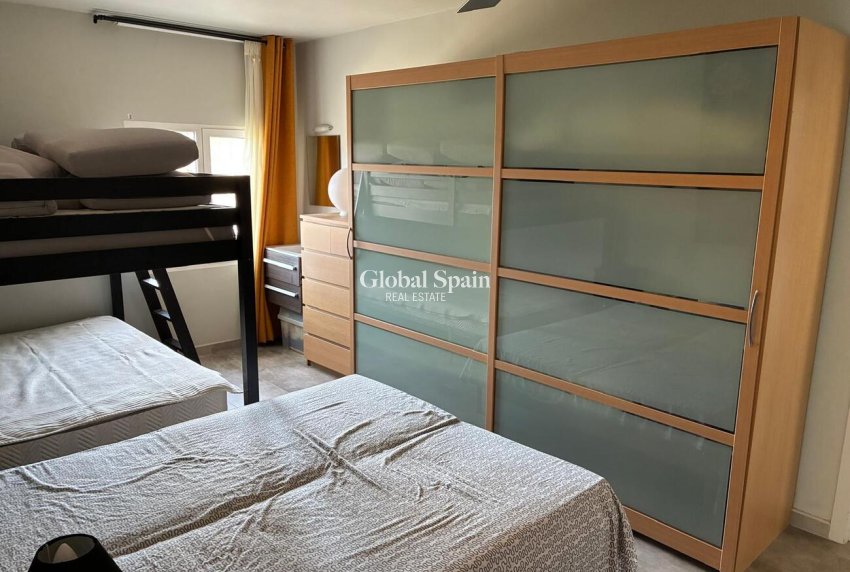 Wederverkoop - VILLA -
CREVILLENTE - Costa Blanca