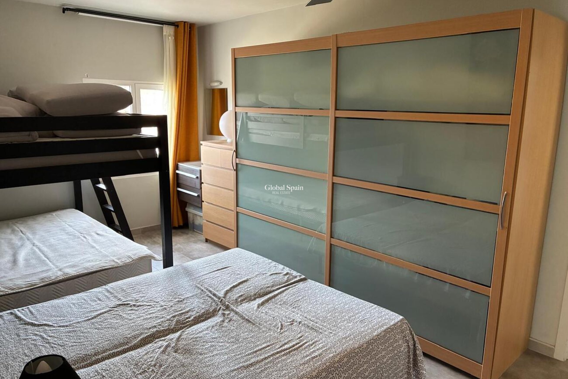 Wederverkoop - VILLA -
CREVILLENTE - Costa Blanca