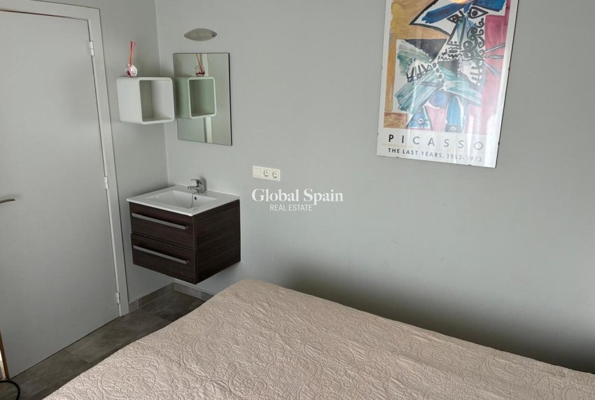Wederverkoop - VILLA -
CREVILLENTE - Costa Blanca