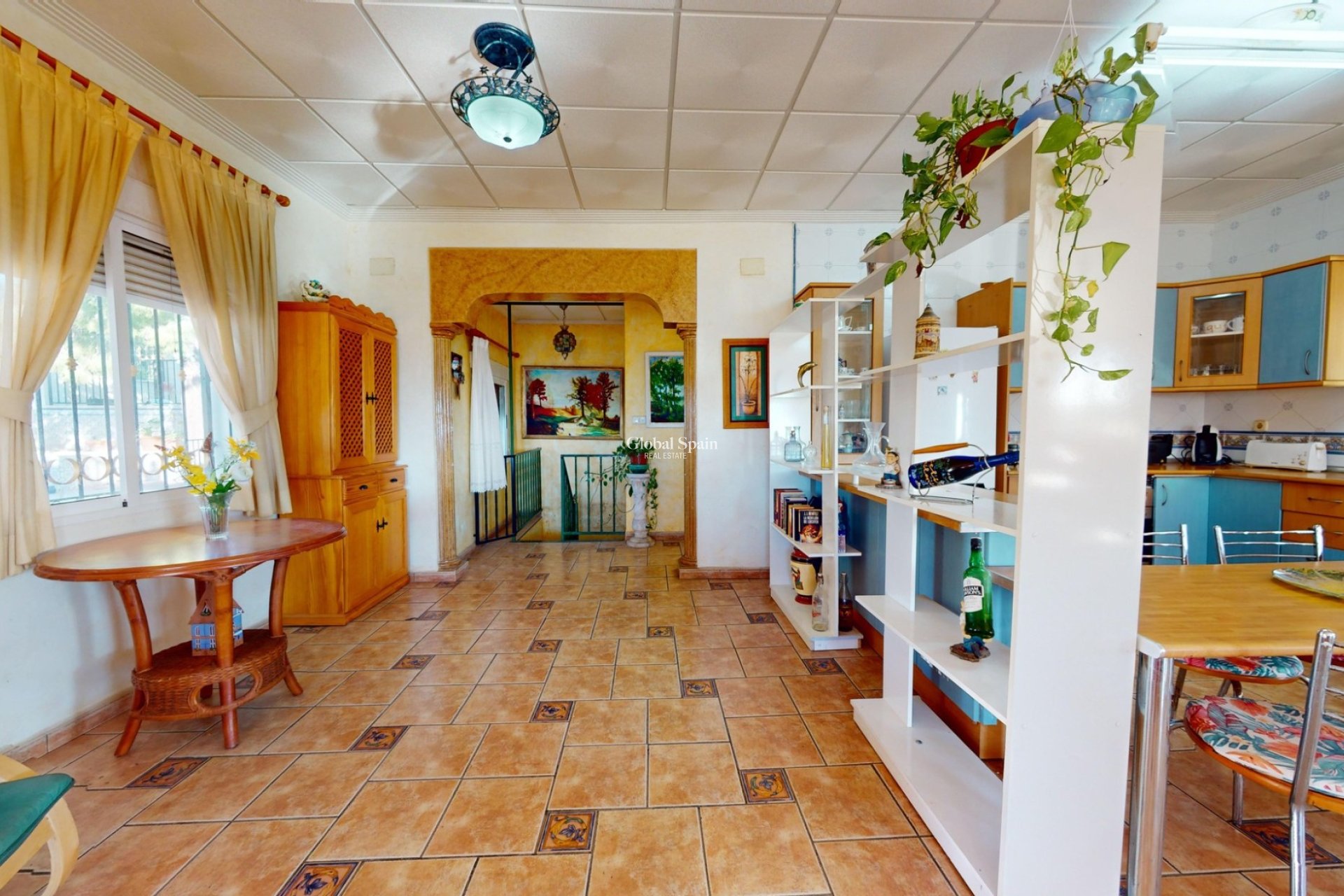 Wederverkoop - VILLA -
CREVILLENTE - Inland