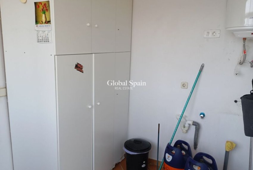 Wederverkoop - VILLA -
DAYA NUEVA - Costa Blanca