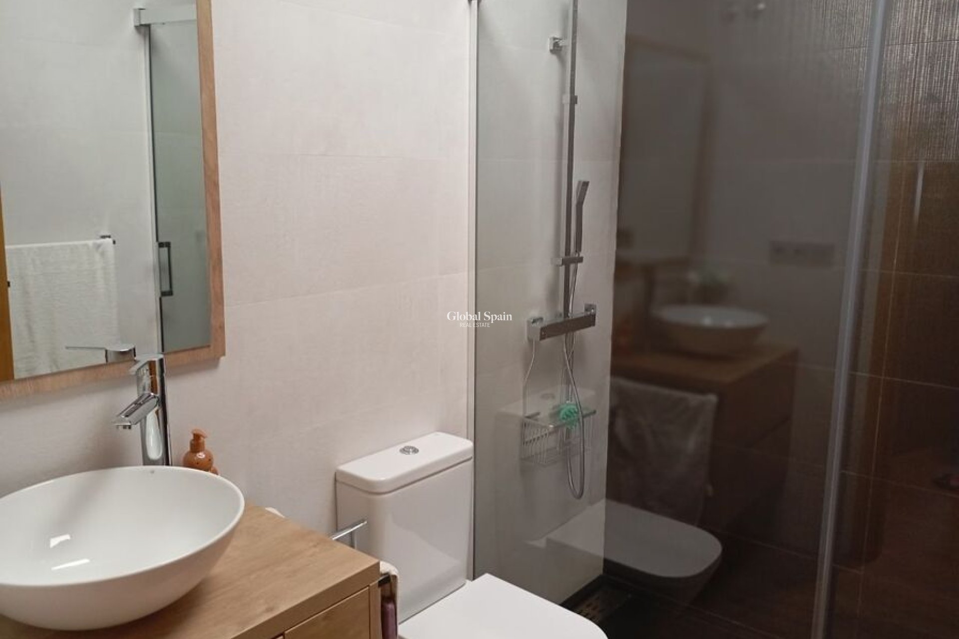 Wederverkoop - VILLA -
DAYA NUEVA - Costa Blanca