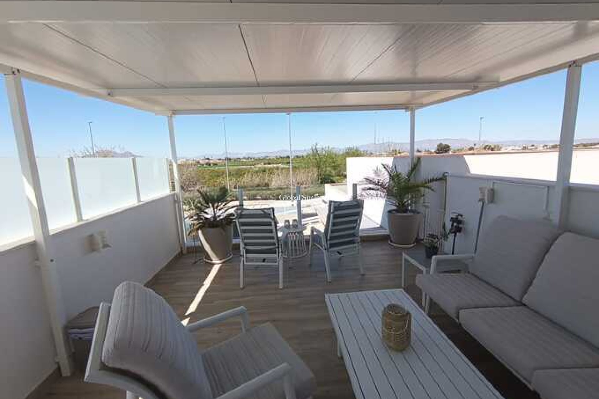 Wederverkoop - VILLA -
DAYA NUEVA - Costa Blanca