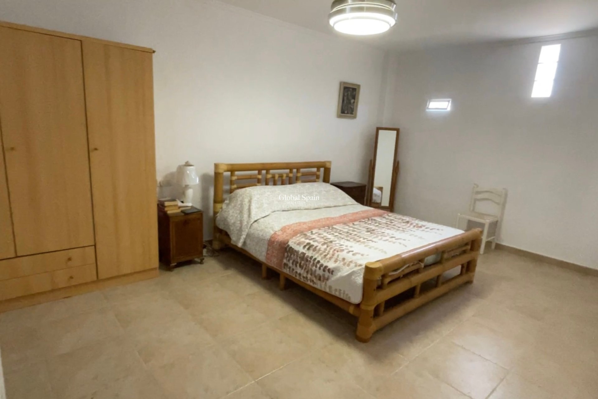 Wederverkoop - VILLA -
DAYA NUEVA