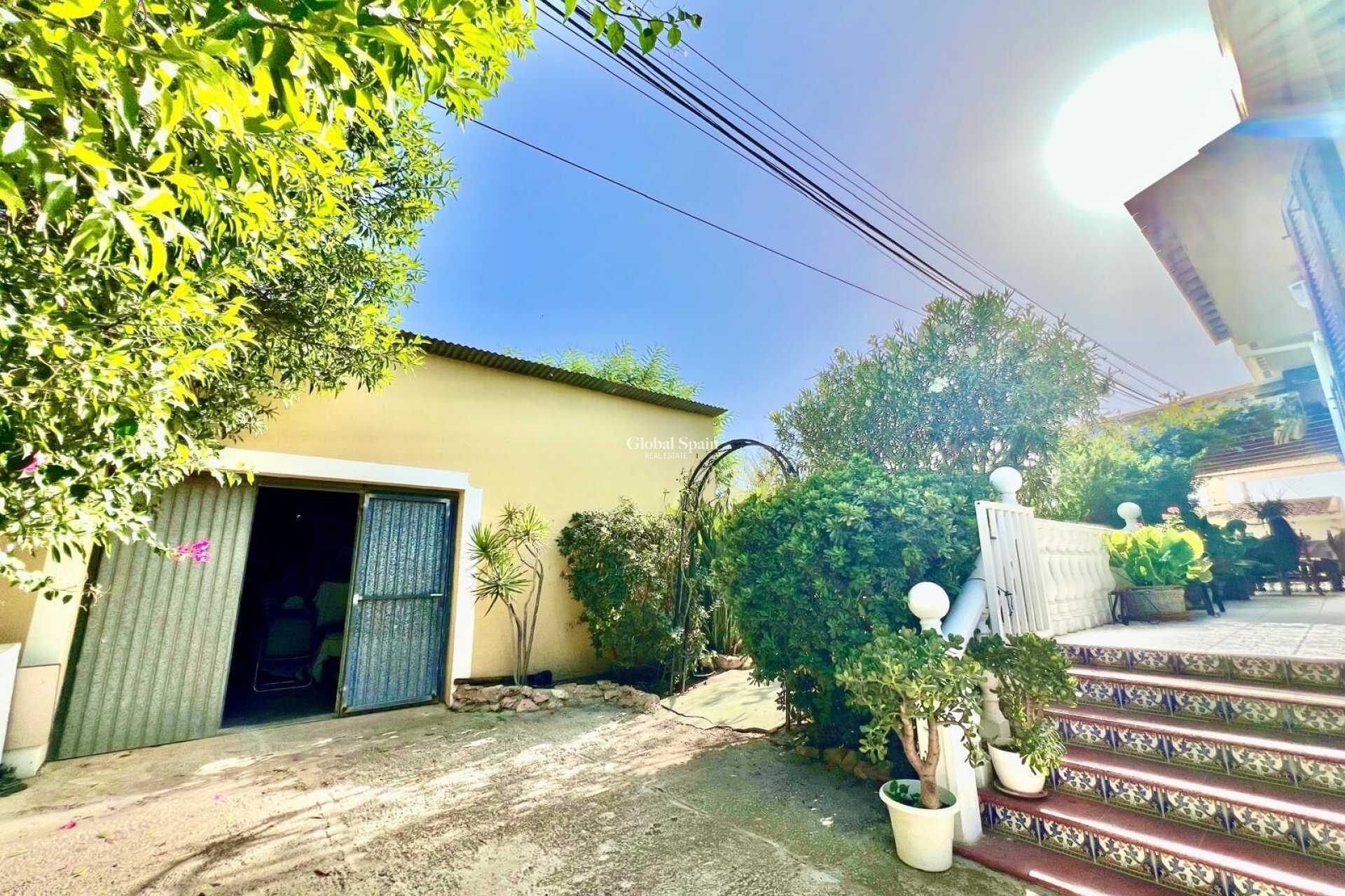 Wederverkoop - VILLA -
DAYA VIEJA - Costa Blanca Sur