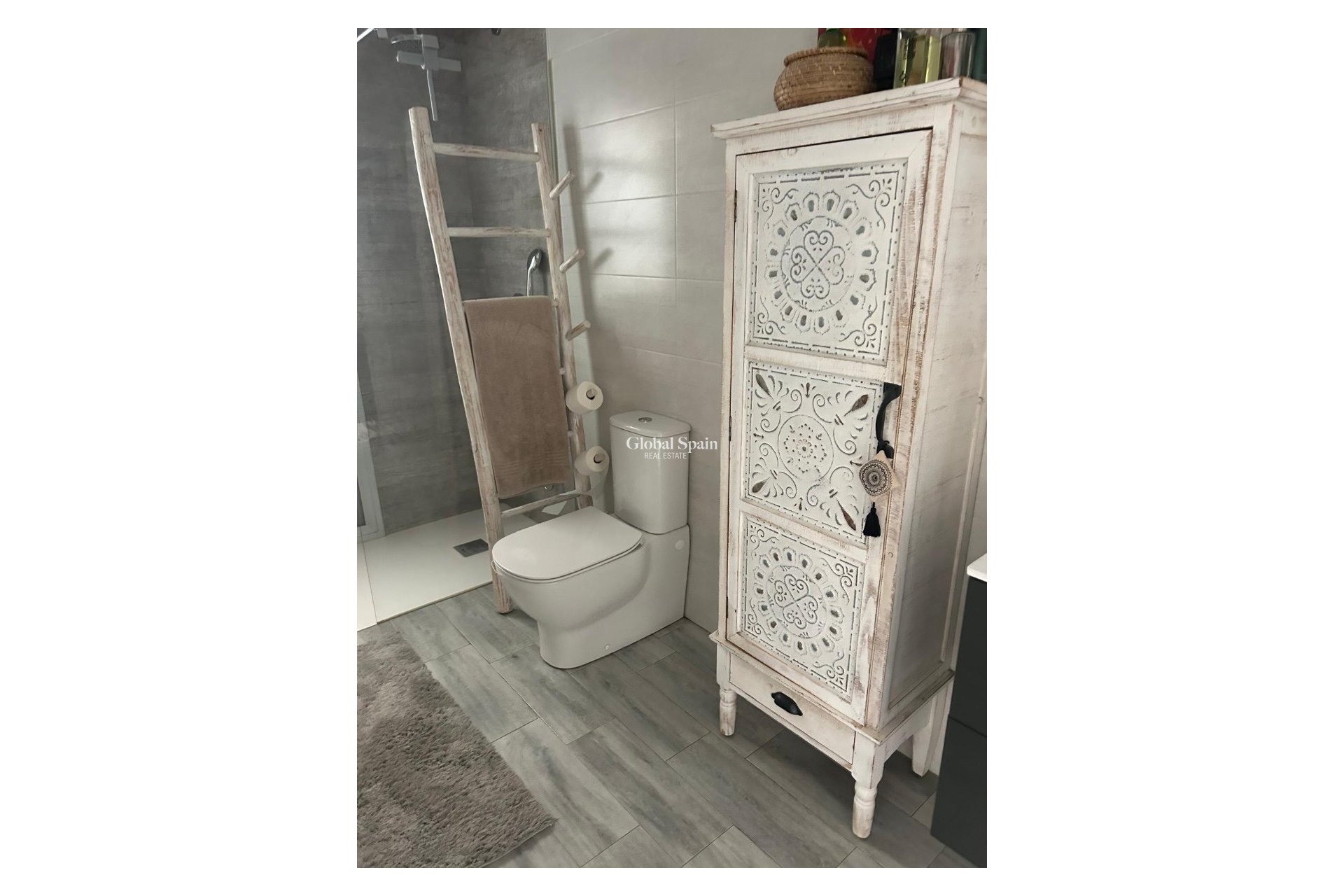 Wederverkoop - VILLA -
DAYA VIEJA - Costa Blanca