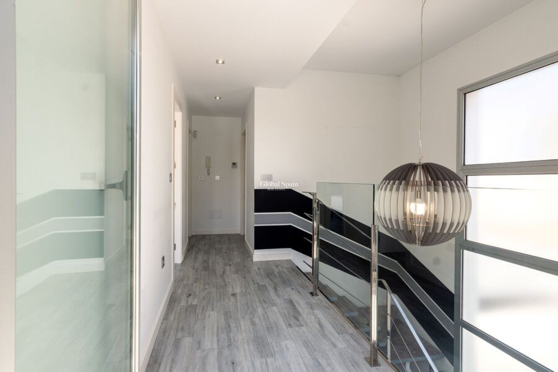 Wederverkoop - VILLA -
DAYA VIEJA - Costa Blanca