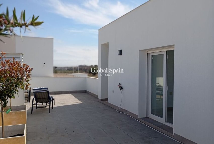 Wederverkoop - VILLA -
DAYA VIEJA - Costa Blanca