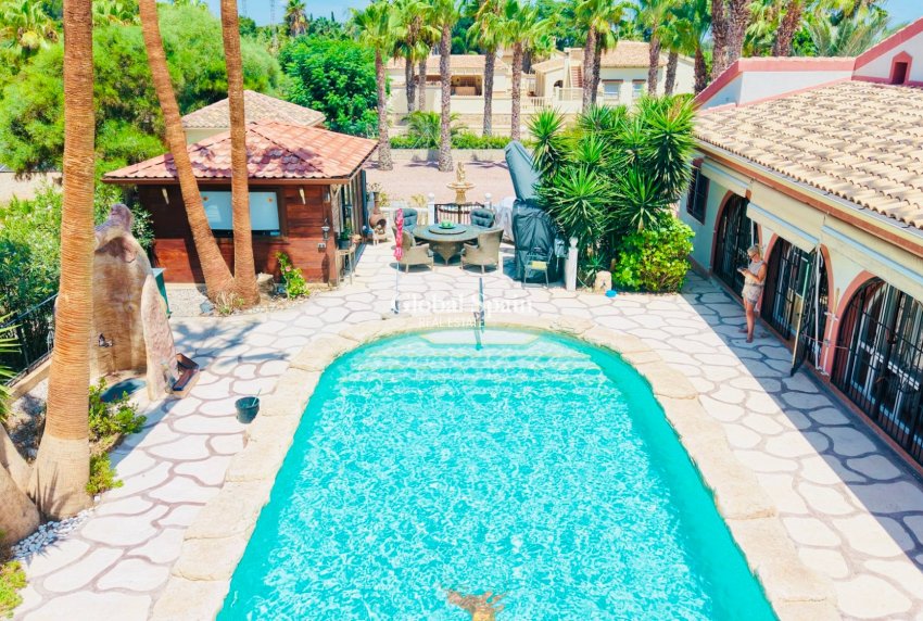 Wederverkoop - VILLA -
DAYA VIEJA - Costa Blanca
