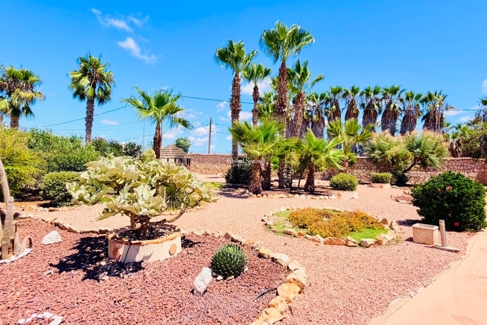 Wederverkoop - VILLA -
DAYA VIEJA - Costa Blanca