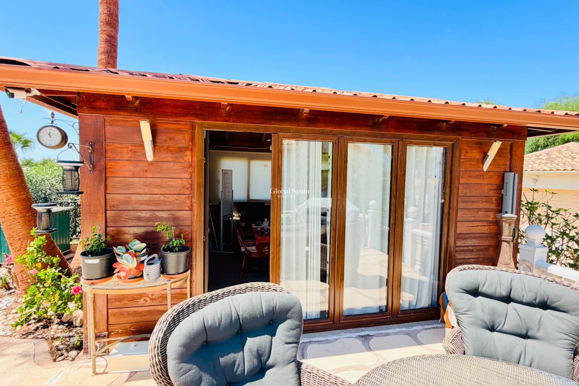 Wederverkoop - VILLA -
DAYA VIEJA - Costa Blanca
