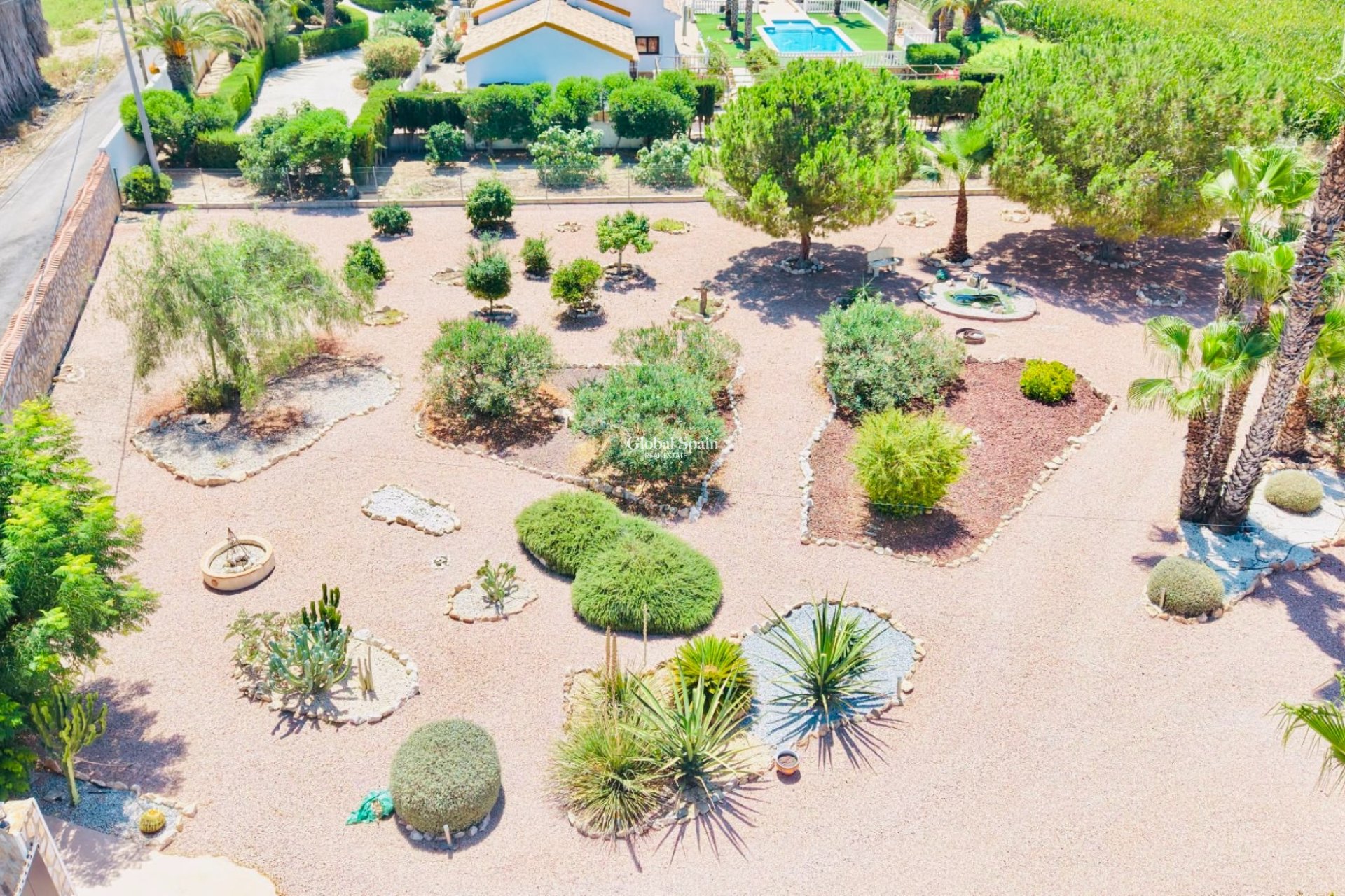 Wederverkoop - VILLA -
DAYA VIEJA - Costa Blanca