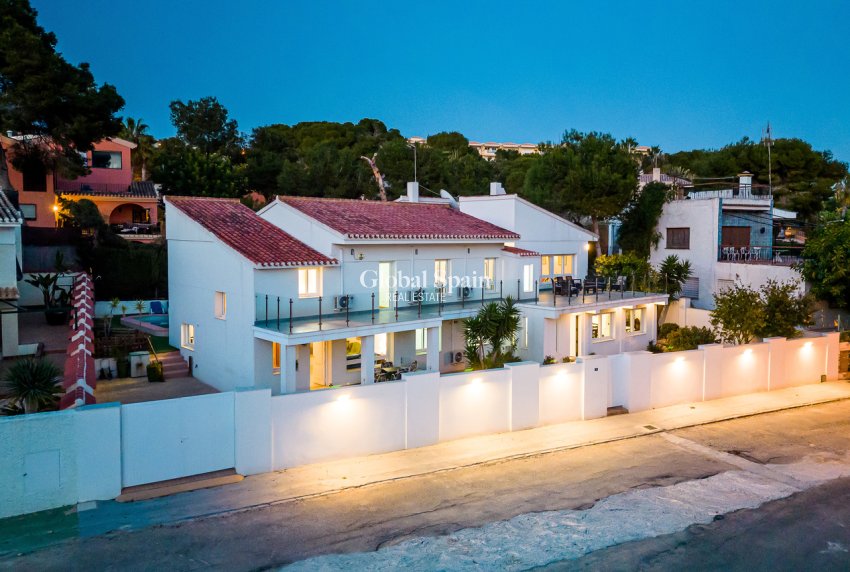 Wederverkoop - VILLA -
DEHESA DE CAMPOAMOR - Costa Blanca