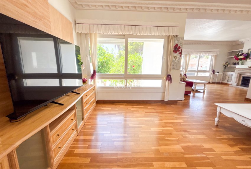 Wederverkoop - VILLA -
DEHESA DE CAMPOAMOR - Costa Blanca