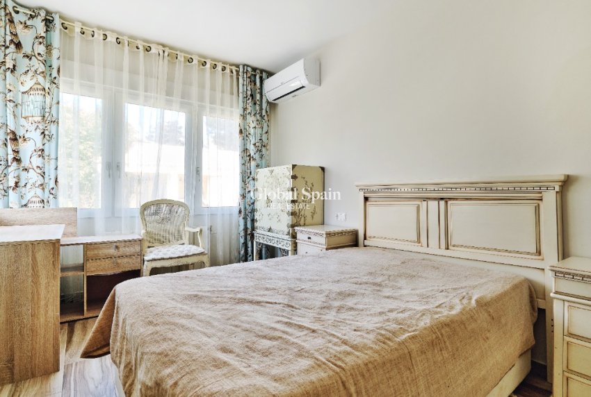 Wederverkoop - Villa -
DEHESA DE CAMPOAMOR