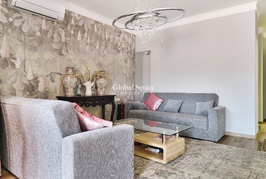 Wederverkoop - Villa -
DEHESA DE CAMPOAMOR