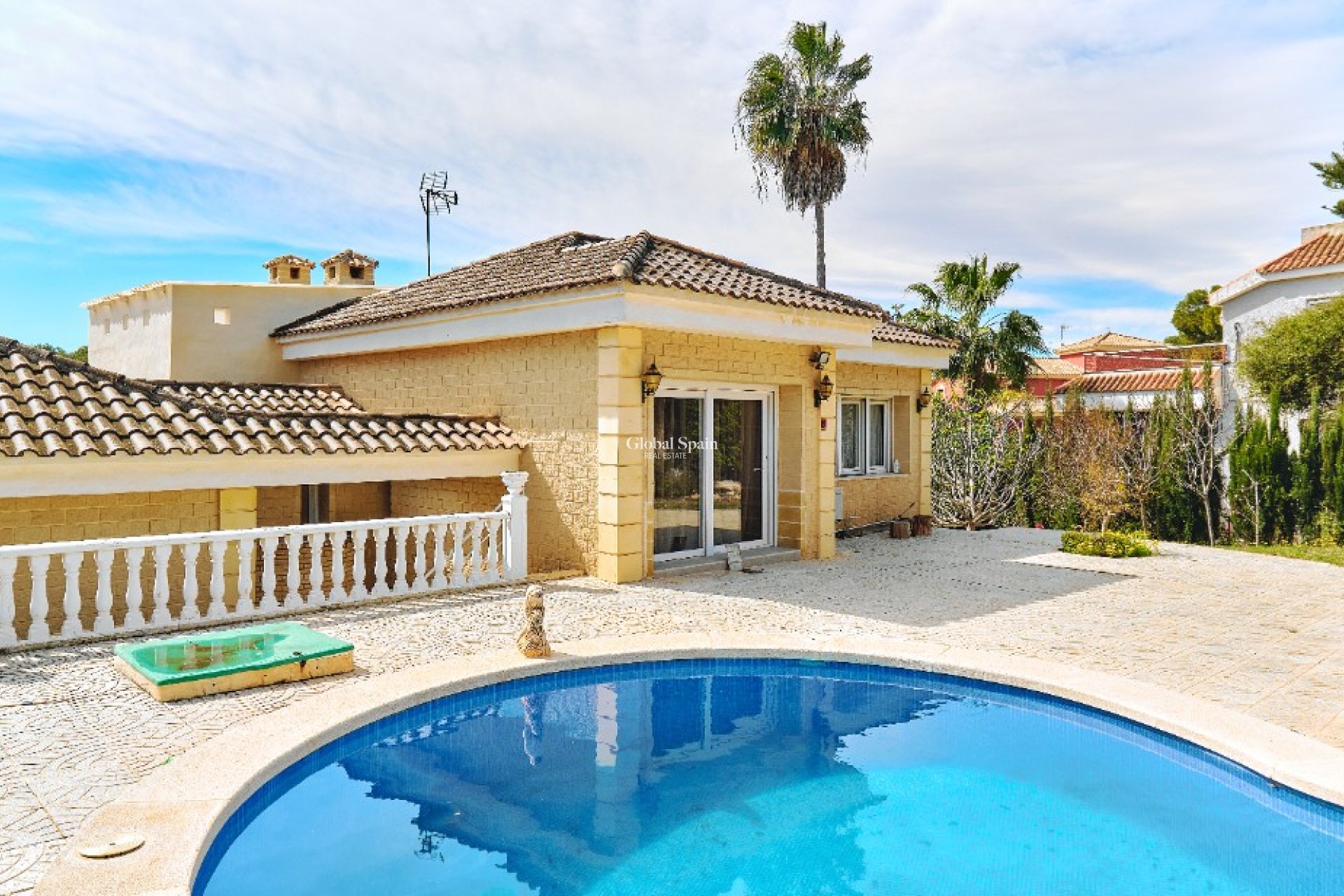 Wederverkoop - Villa -
DEHESA DE CAMPOAMOR
