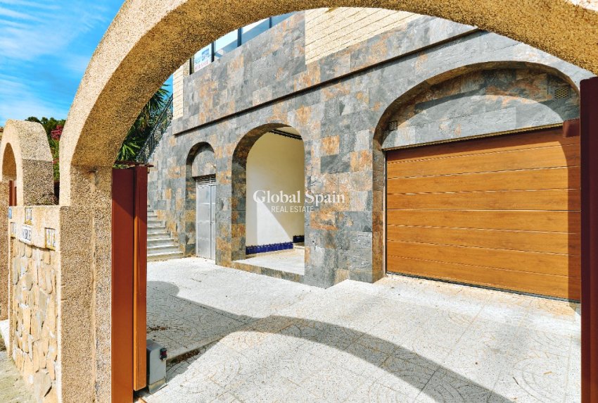 Wederverkoop - Villa -
DEHESA DE CAMPOAMOR