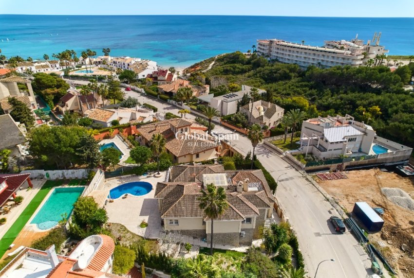 Wederverkoop - Villa -
DEHESA DE CAMPOAMOR