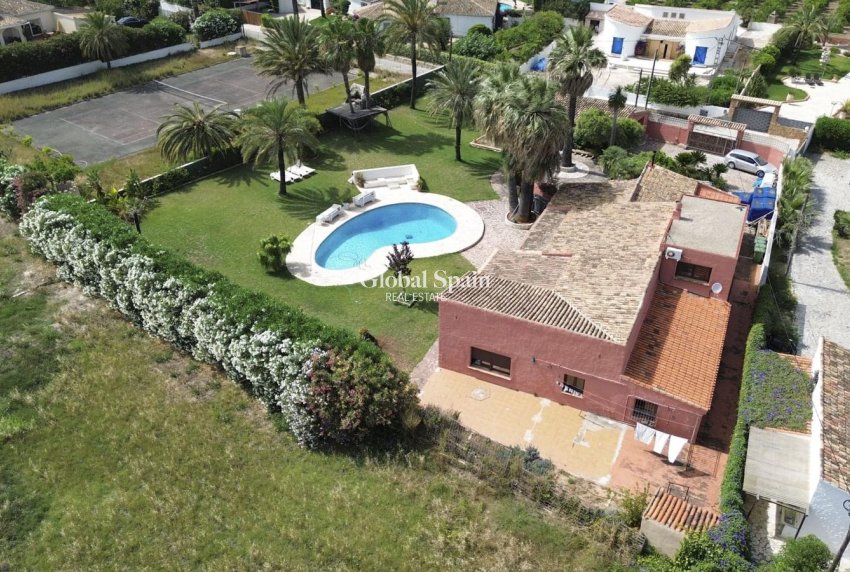 Wederverkoop - VILLA -
DENIA - Costa Blanca