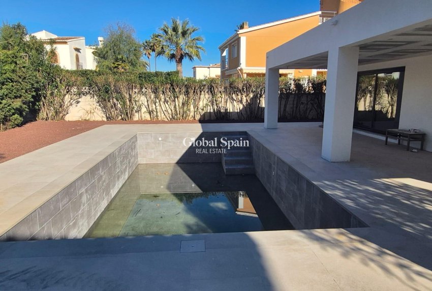 Wederverkoop - VILLA -
DENIA - Costa Blanca