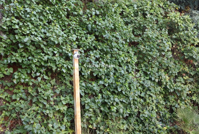 Wederverkoop - VILLA -
DENIA - Inland