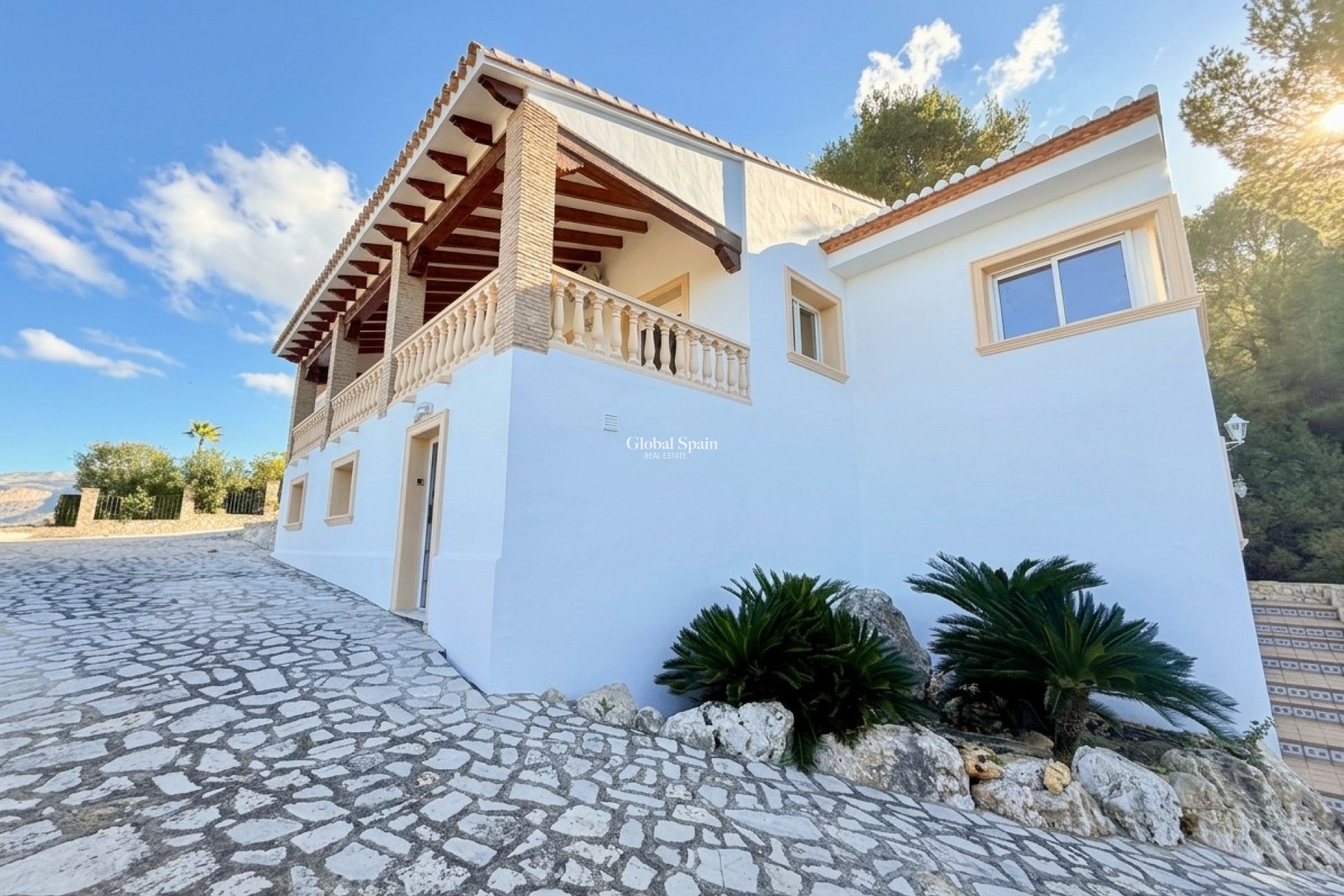 Wederverkoop - VILLA -
DENIA - La sella - Jesus pobre