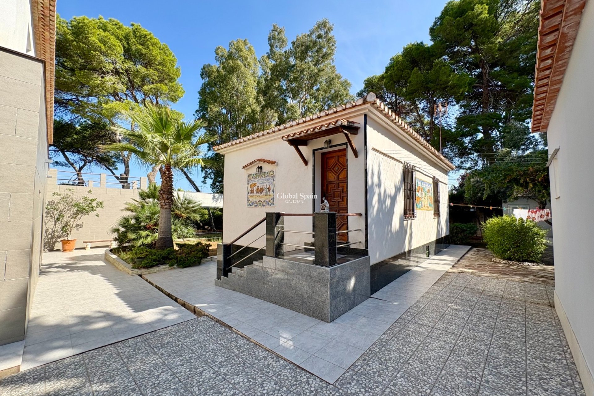 Wederverkoop - VILLA -
DENIA - Las Rotas - Les Rotes